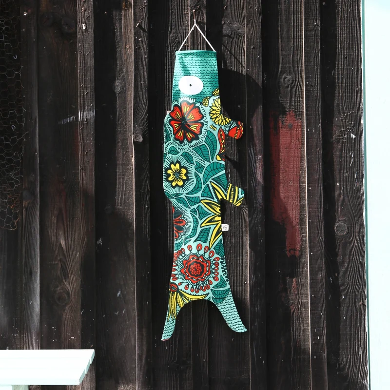 Kleurrijke Koinobori - Japanse karper - L