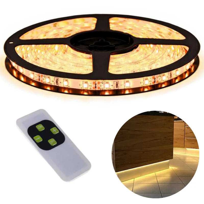 Cheqo® Warm Witte LED Strip - Led Strips - Zelfklevend - Dimbaar - Met Afstandsbediening - Warm Wit - 5 Meter