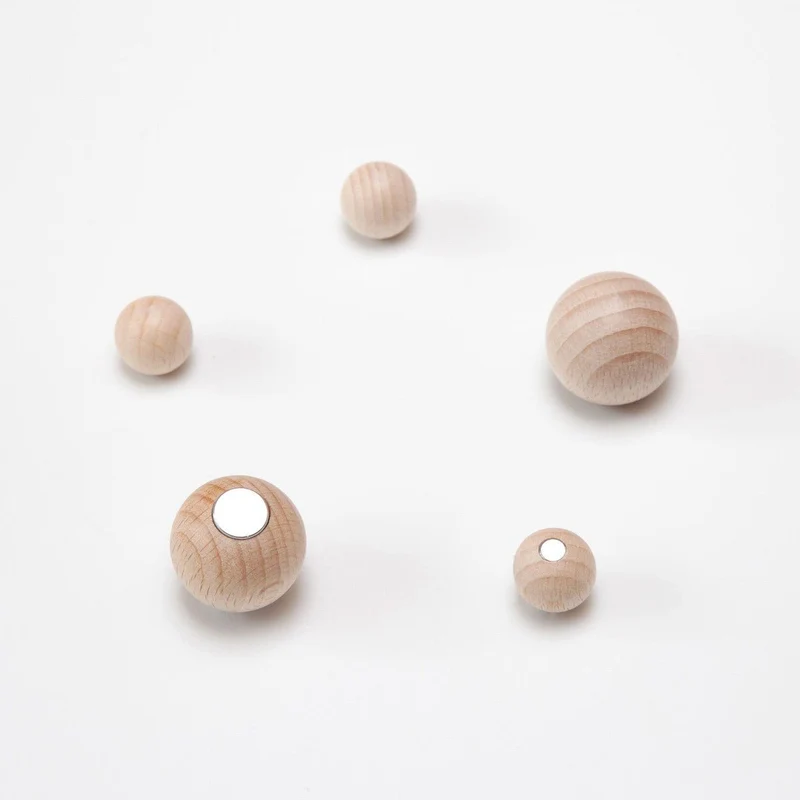 Houten magneetbollen – 5 stuks