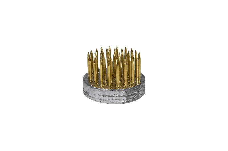 METAL PINHOLDER 4CM