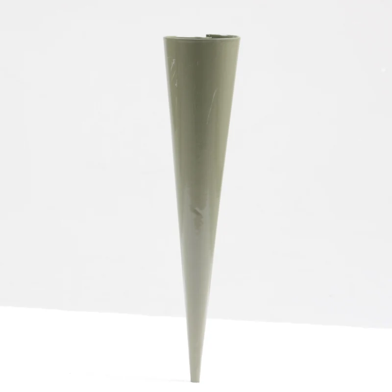 ZINK CONISCHE WAXINEHOUDER PUNT 20X4 CM OLIJF GROEN