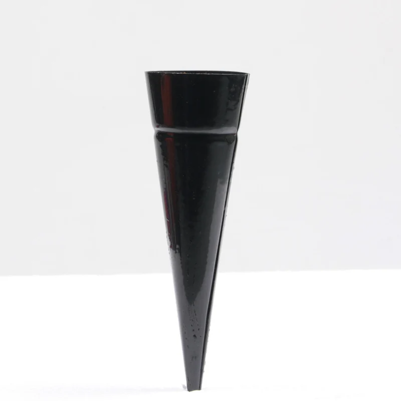 ZINK CONISCHE WAXIINEHOUDER PUNT 25X4 CM ZWART