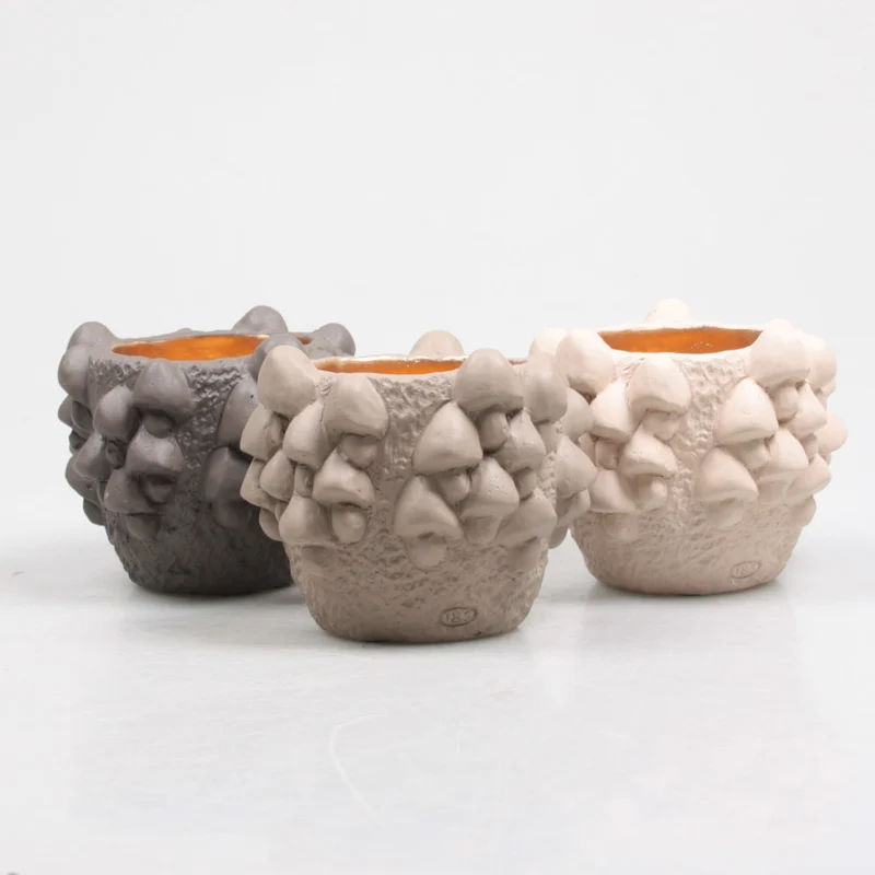 BLOEMPOT MET PADDENSTOELEN 13X13X11 CM 3 KLEUREN ASSORTIE PASTEL