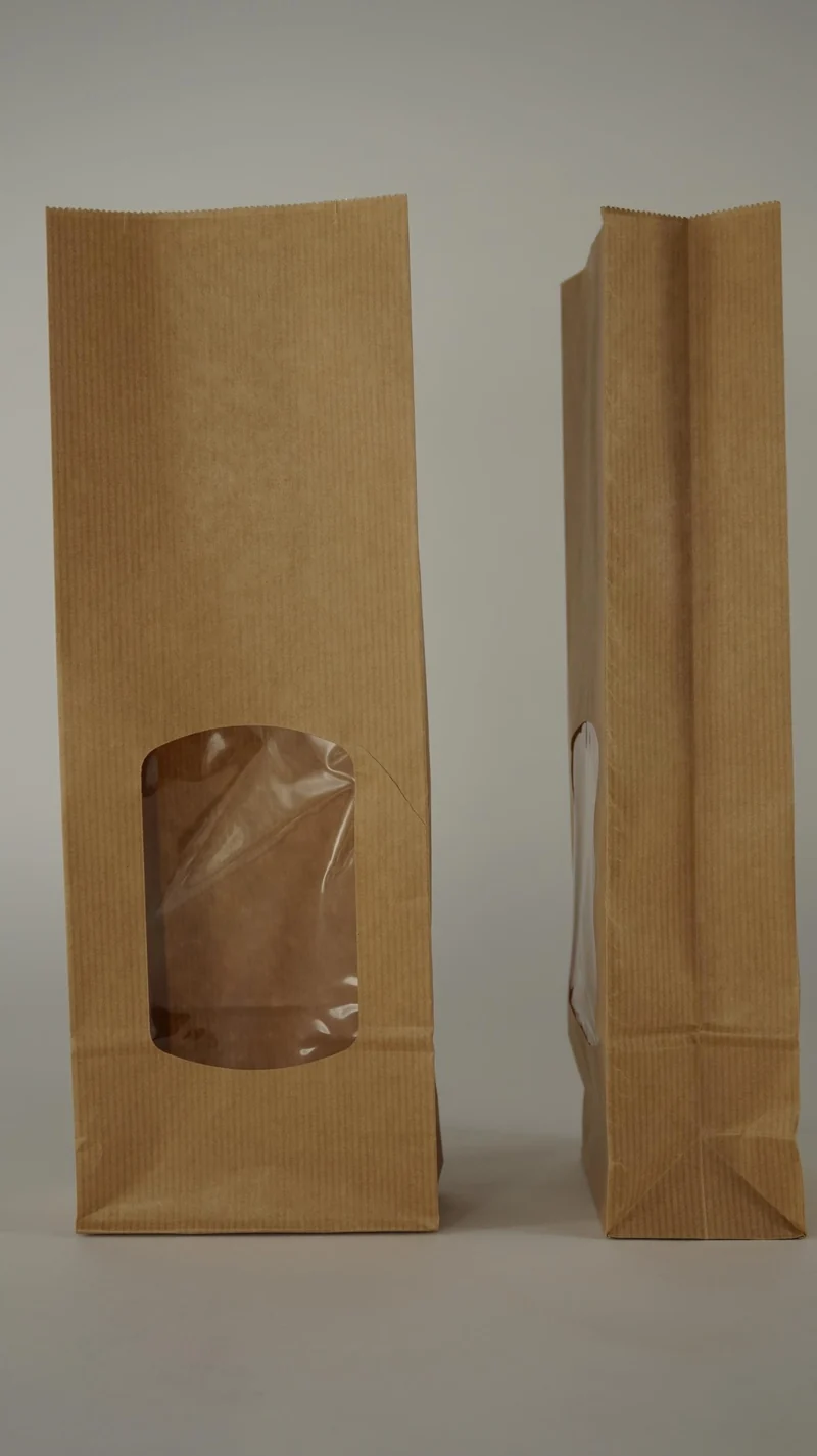 100 papieren zak 10+5,5x29cm 400ml met venster
