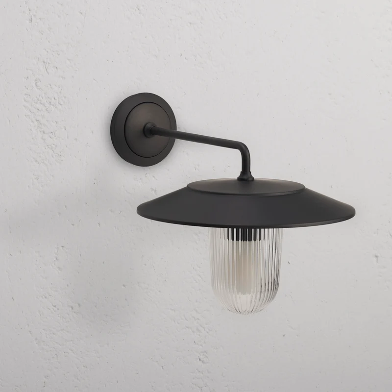 Kensington Wall Light Fluted Glass – Bronze