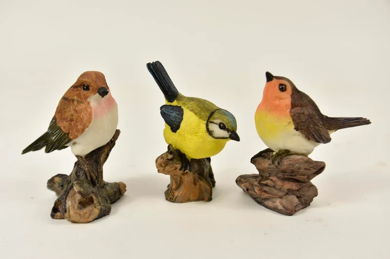 VOGEL OP STEEN/STRONK 3 ASS 8.5X5X10 CM