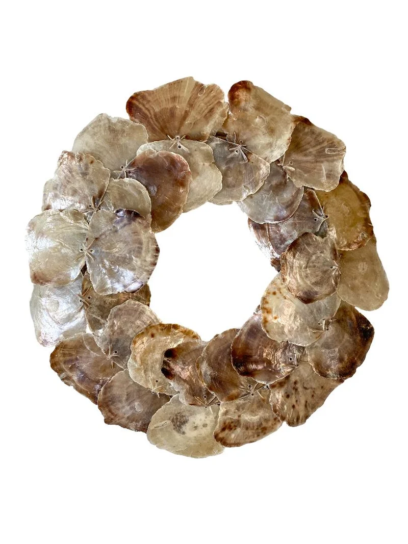 Placuna wreath 50cm natural