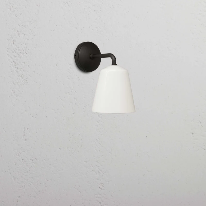 Richmond Small Wall Light Fine Porcelain - Bronze