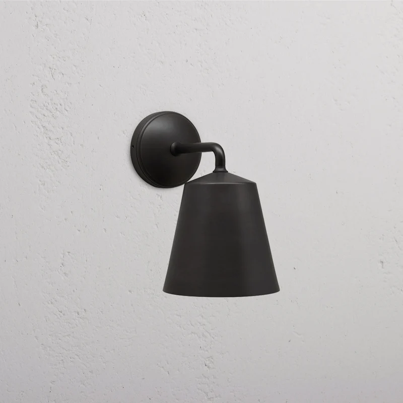 Richmond Medium Wall Light - Bronze