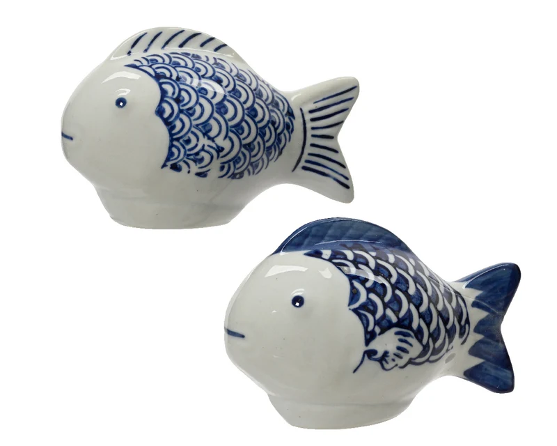 Vis porselein 2 assortie blauw/wit 11x6x7cm