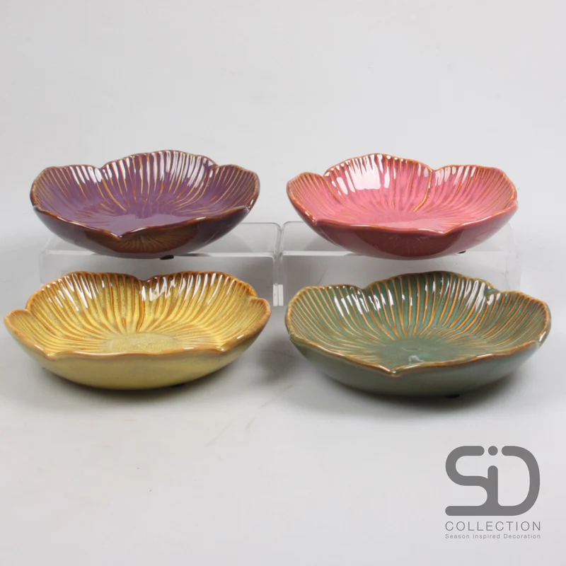 ONDERBORD M FLOWER SAMMIE KERAMIEK 4 ASSORTIE 15X15X3 CM