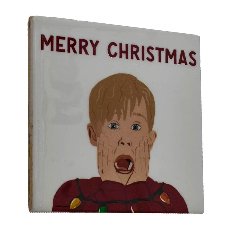 Tegeltje merry christmas Home Alone 10,5x10,5x0,5cm keramiek