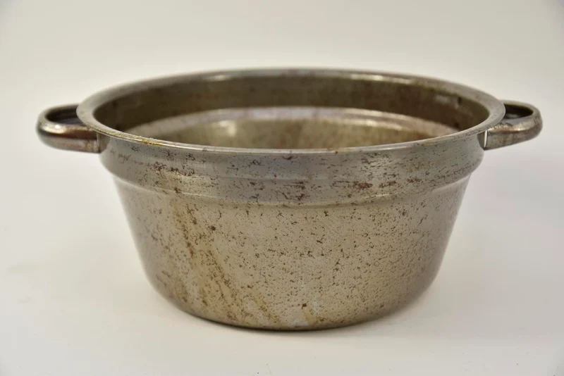 Zinken teil met handvaten oldlook D22,5 H11cm