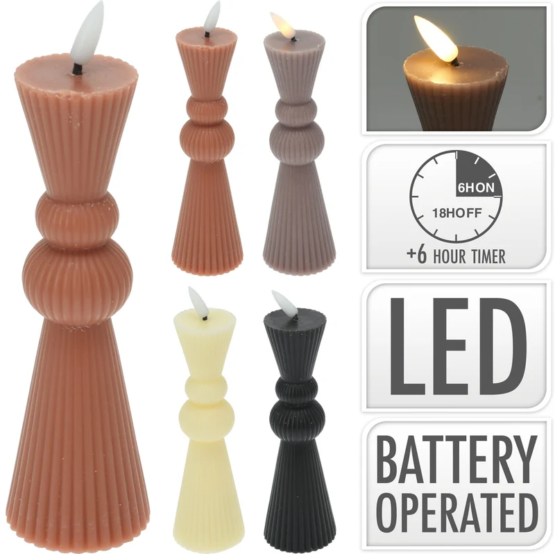 LED KAARS D5,5 H17,5CM GERIBBELD 4 ASS. KLEUR INCL 1X CR2032