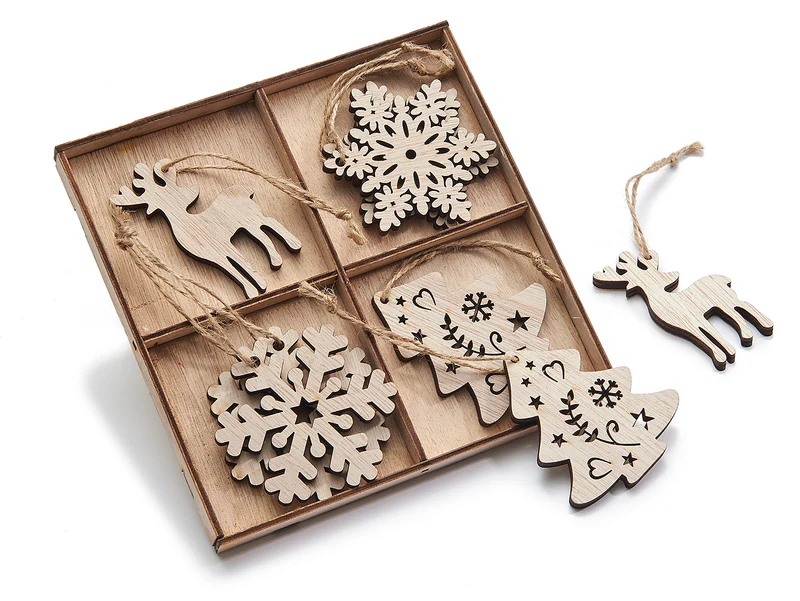 Wooden Xmas hanger 7cm natural 8pcs