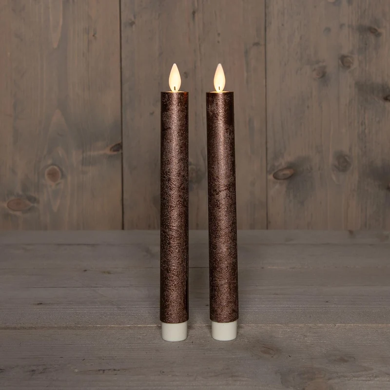 DINERKAARS B.O. 2ST BRONS RUSTIEK WAX 23CM BEWEGENDE VLAM MET AFSTANDSBEDIENING 2X2AAA