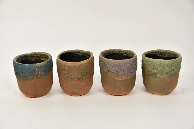 Planter ceramic Ø8x8.5cm 1pc Mixed