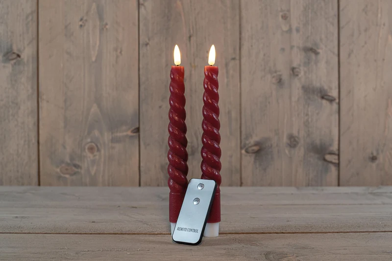 DINERKAARS B.O. 2ST BORDEAUX SWIRL WAX 23CM 3D LONT MET AFSTANDSBEDIENING 2X2AAA