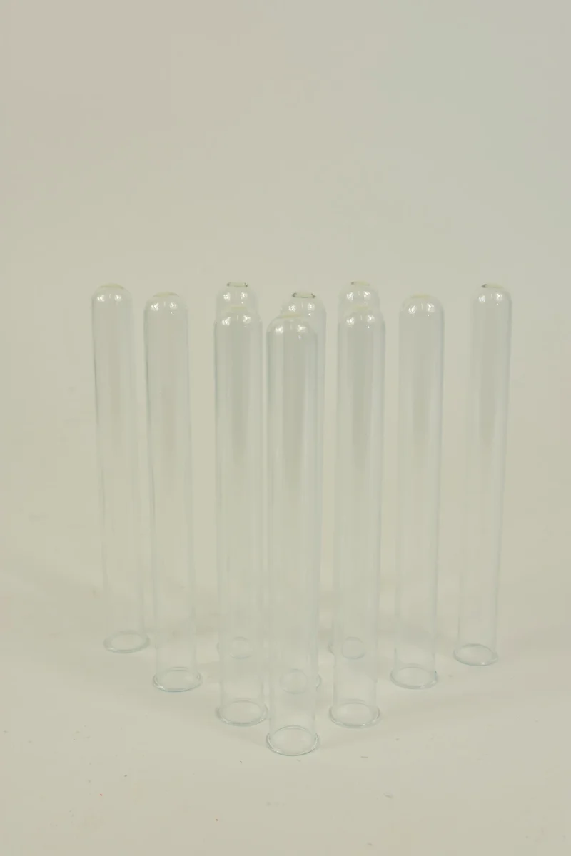 Pak á 10 glazen reageerbuisjes met randje D1,6 H15cm