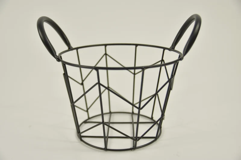 Metalen mand ''Dennis'' rond met oren zwart D20 H14cm