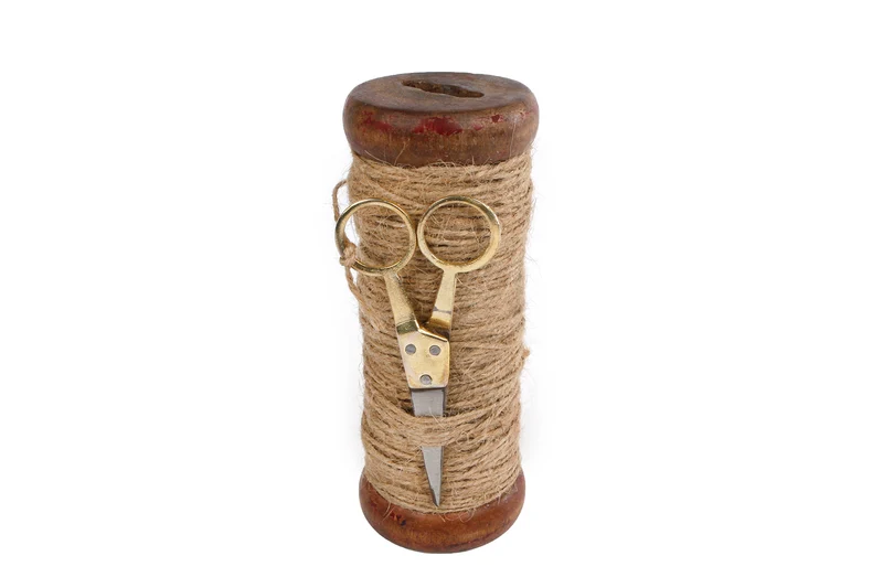 Garen met schaar L assorti/gemixte kleuren hout/stof 6x6x16cm