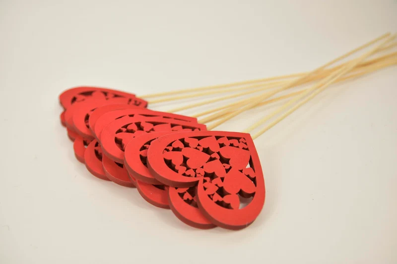 pb. 9 hearts/stick 50cm red 10x10cm