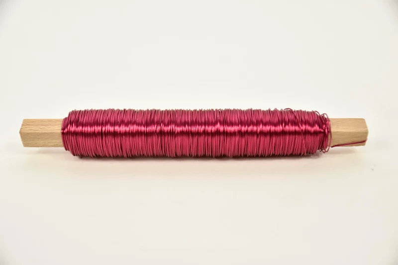 Klosje draad d en d gekleurd fuchsia