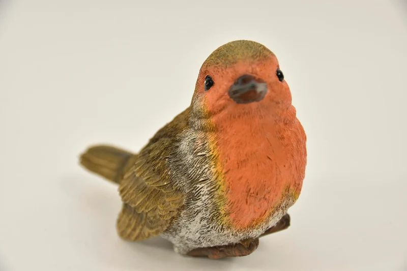 VOGEL ROODBORSTJE L 20X10X12CM