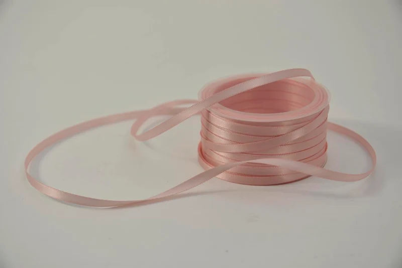 Satijnlint 6 mm x 50 mtr lichtrose