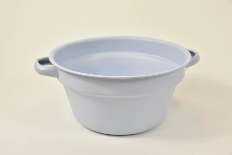 Zinken teil met handvaten pastelblauw D19 H10cm