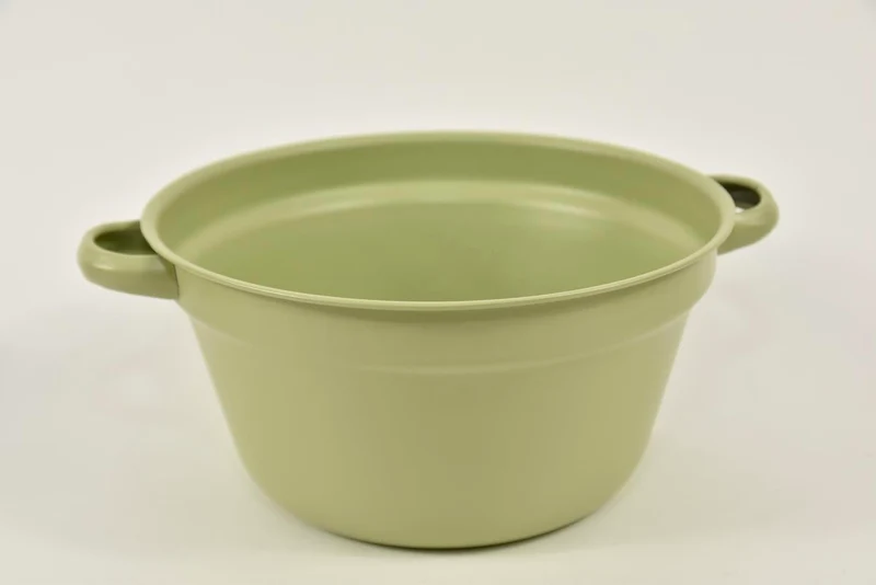 Zinken teil met handvaten pastelgroen D21 H11cm