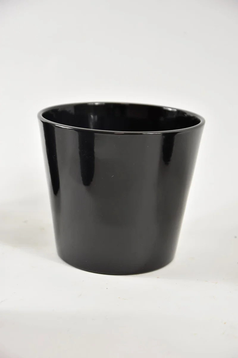Konische pot zwart glans 17 cm serie 440