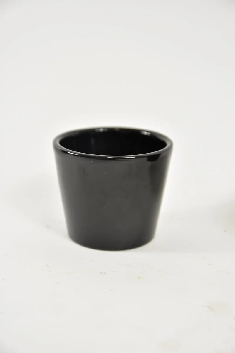 Konische pot glanszwart 7 cm serie 440