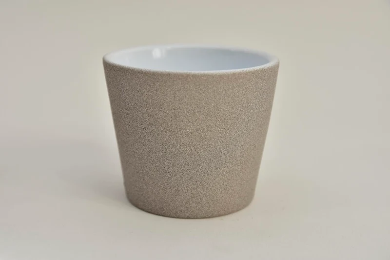 Konische pot sand greige 7 cm serrie 440