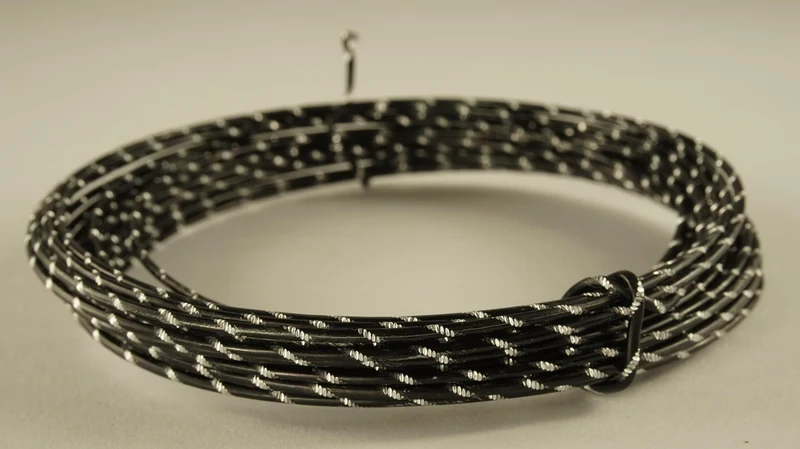 Alu-draad "diamant" 2mm 10 meter zwart