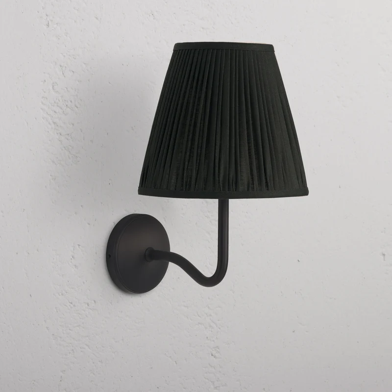 Malvern Large Wall Light Deep Green – Bronze