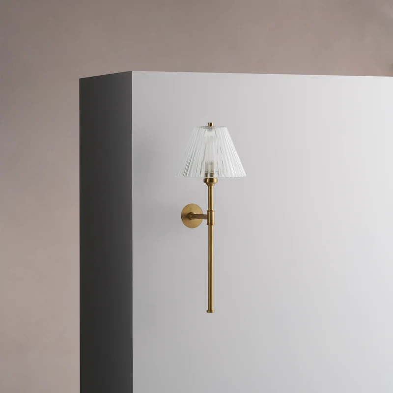 Cotswold Small Wall Light Fluted Glass – Antique Brass