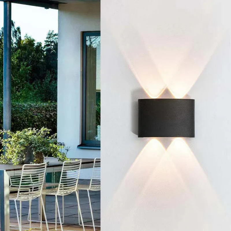 Waterdichte LED buitenwandlamp met warm wit licht