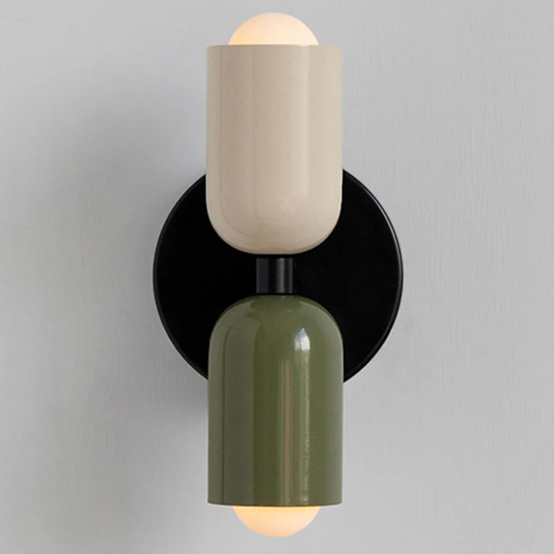 Moderne Dubbele Wandlamp voor Sfeervolle Verlichting in Huis