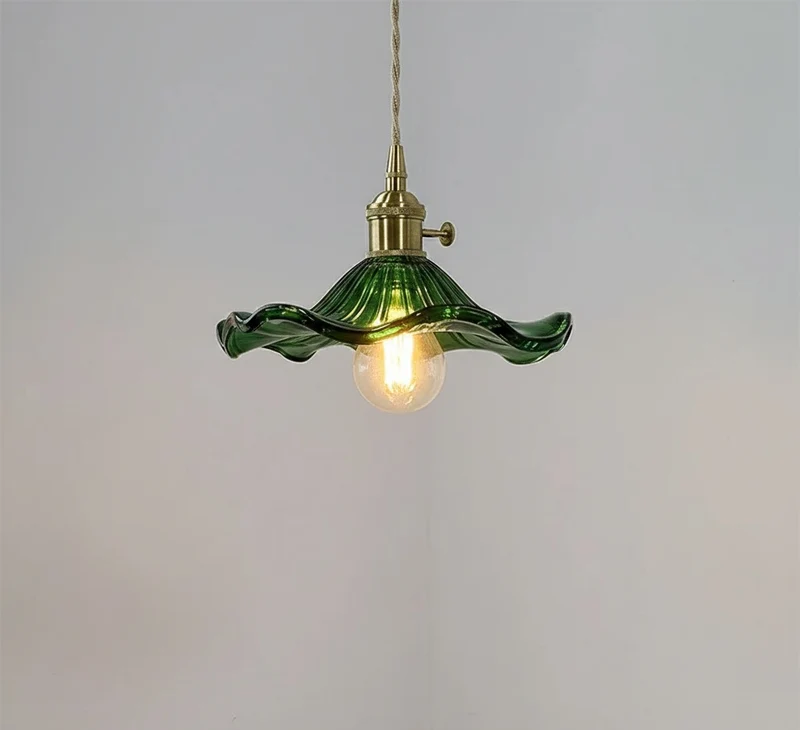Elegante Glazen Hibiscusbloem Hanglamp met Stijlvol Design
