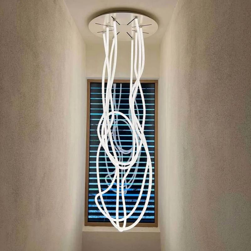s.luce Arion organische Flex LED Hängelampe Licht-Schlauch Warmweiß