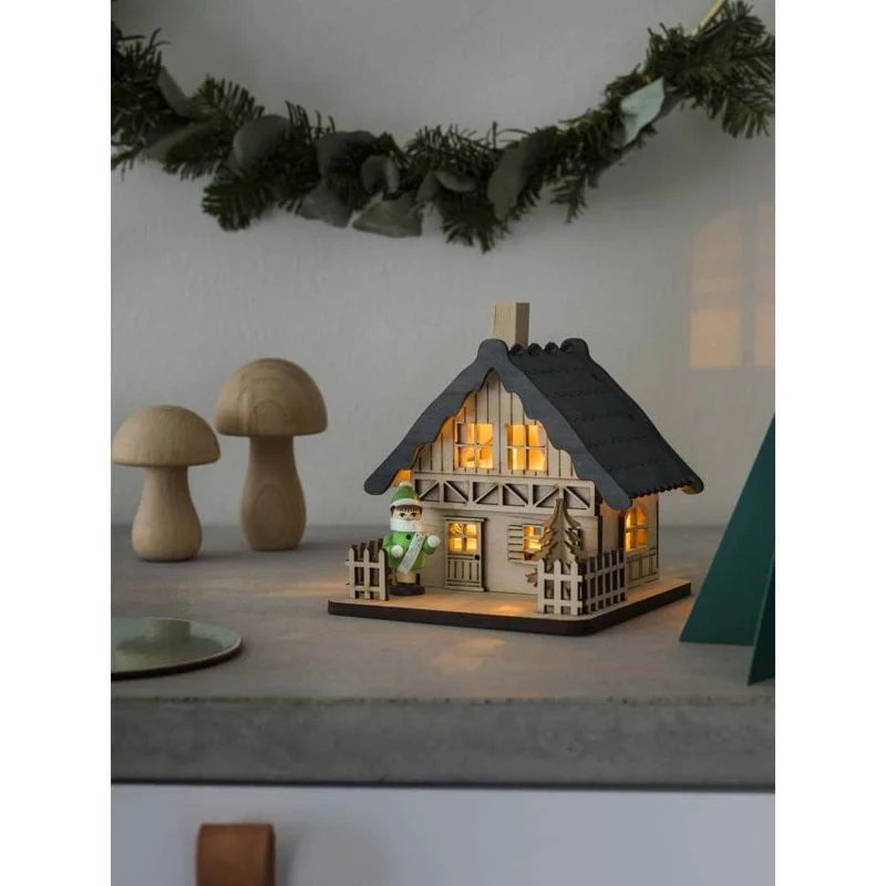 LED Holzsilhouette naturfarben Holzhaus mit grauem Dach 2 warmweiße Dioden batteriebetrieben Innen