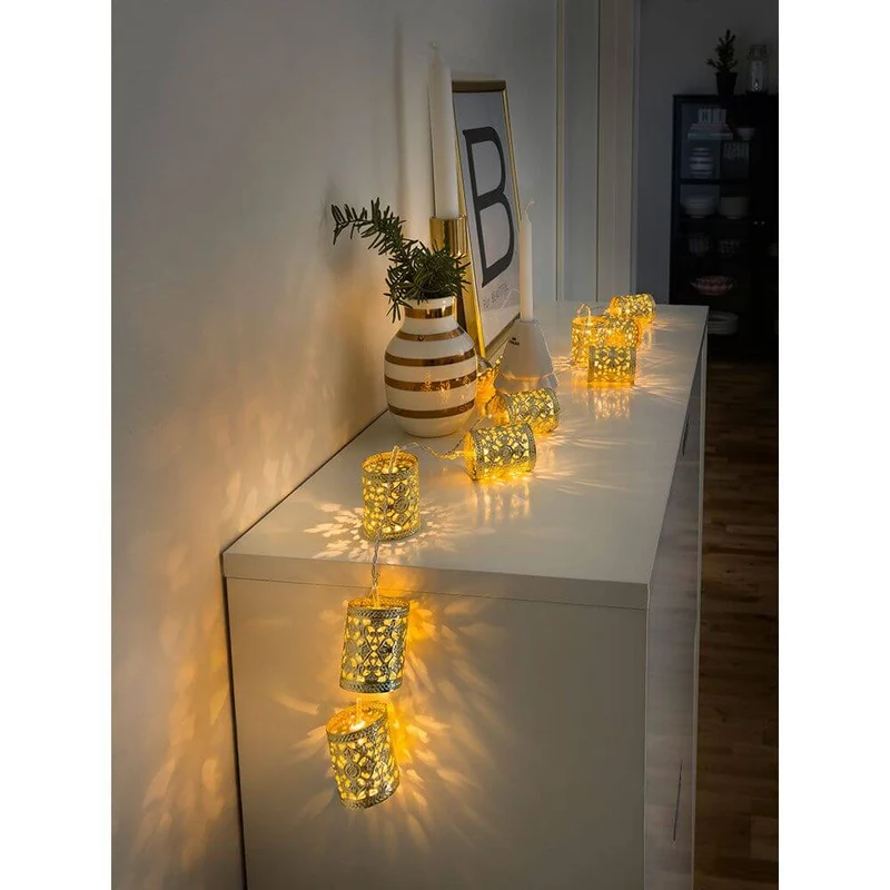 LED Dekolichterkette goldfarbene Metallzylinder 10 Warmweiße Dioden batteriebetrieben