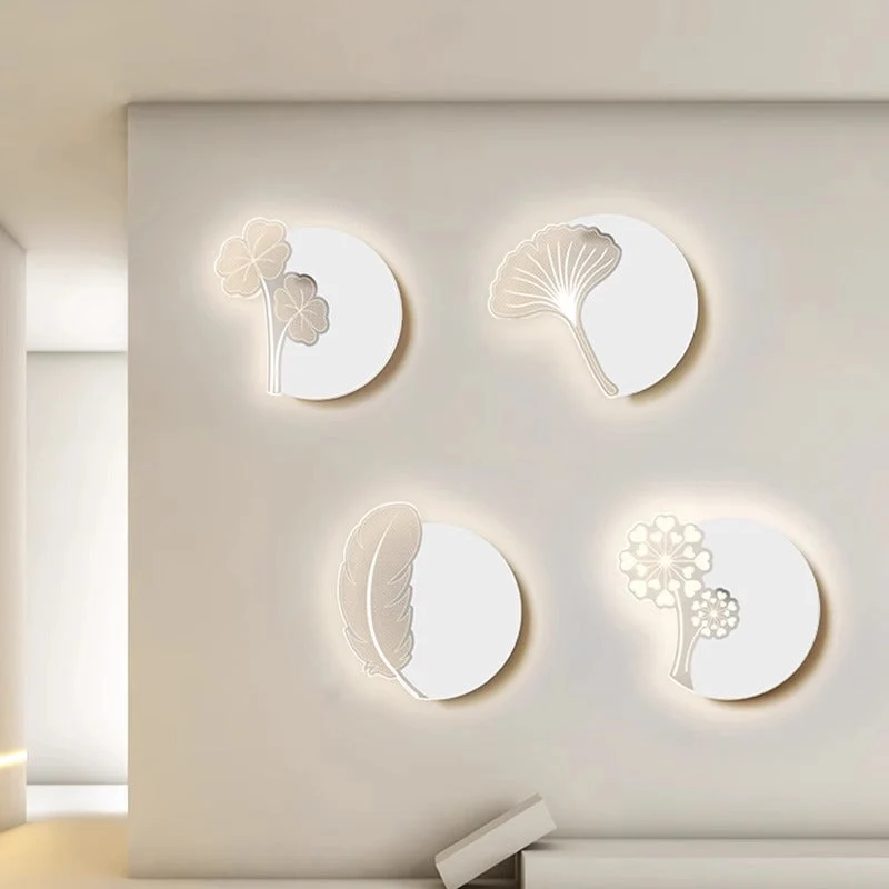 Minimalistische LED Wandlamp met Natuurmotief – Paardenbloem, Veer, Ginkgo Blad of Klavertjevier