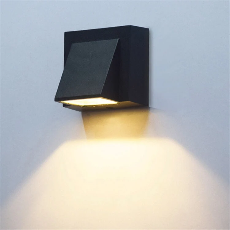 Moderne Zwarte Aluminium Buitenlamp met Geïntegreerde LED