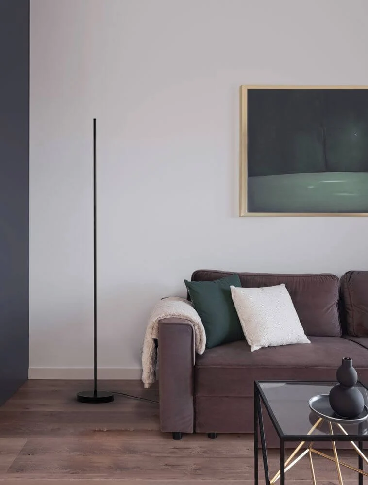 Colby LED Stehlampe 3000K Schwarz
