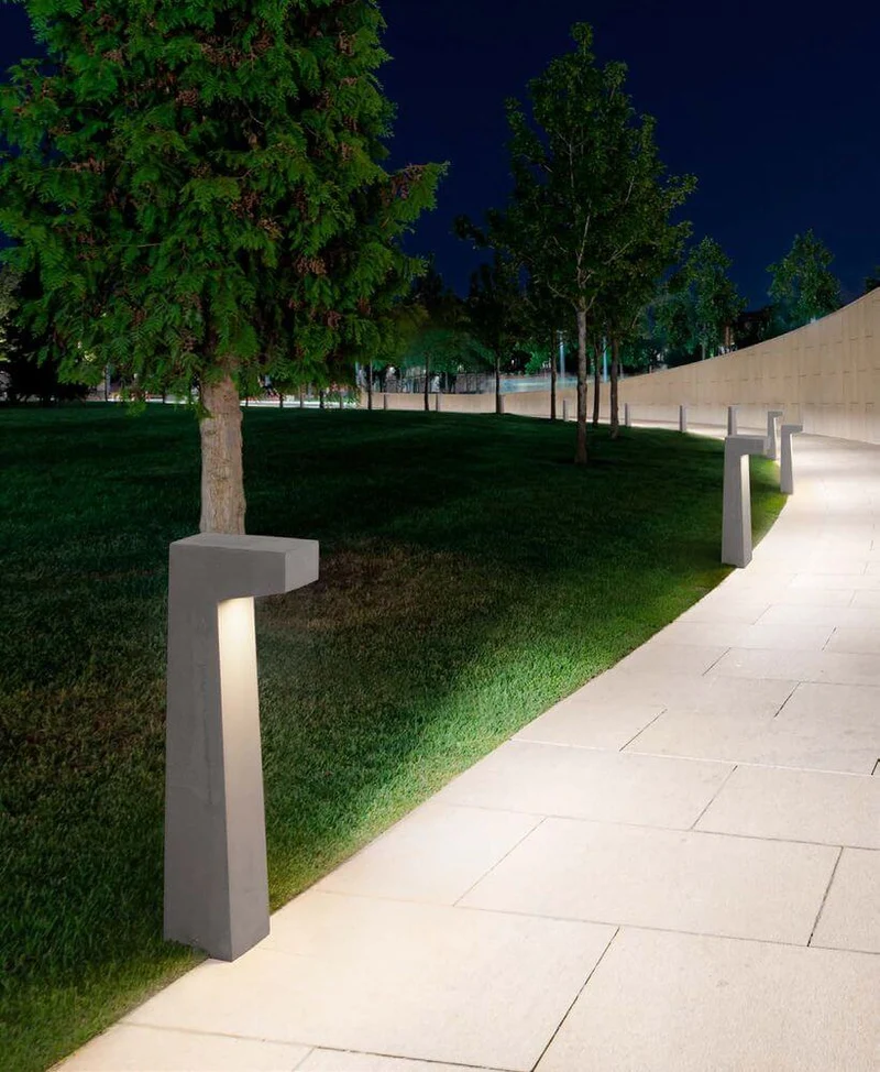 Aran LED Außenwegeleuchte 3000K Grau IP65