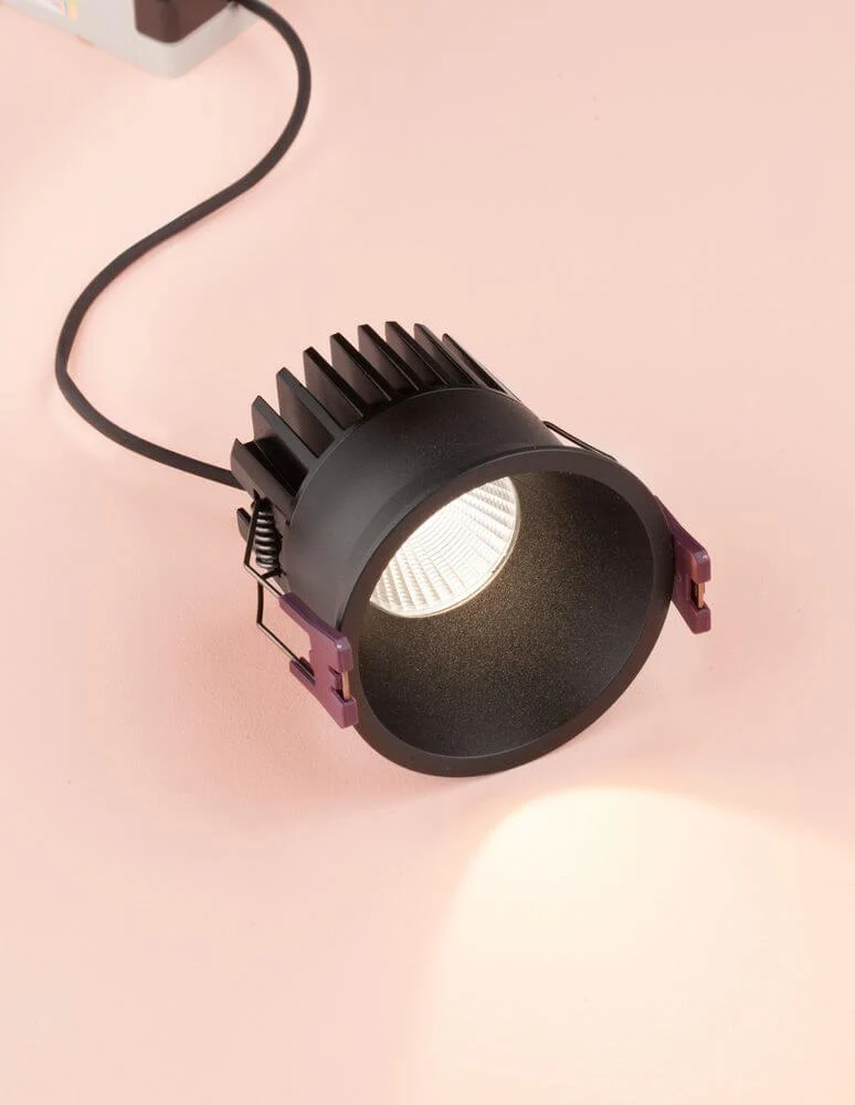 Blade LED Außeneinbauspot H 7,5cm 3000K IP65