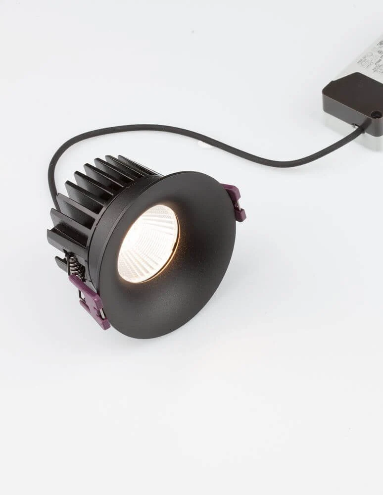 Blade LED Außeneinbauspot H 5,4cm 3000K IP65