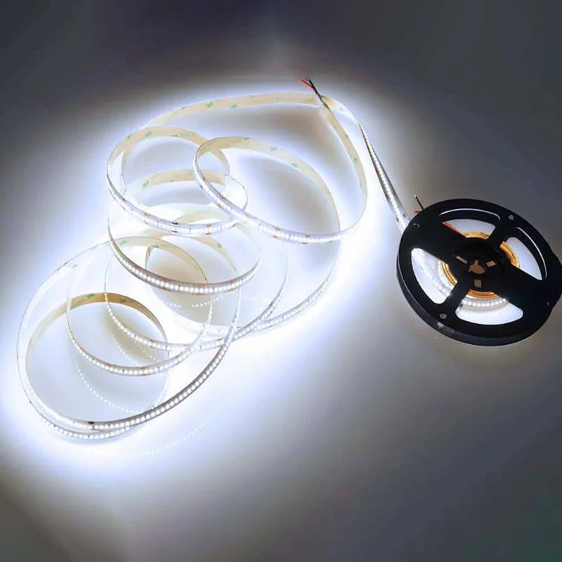 5 Meter LED Streifen 24V Kaltweiss 6400K